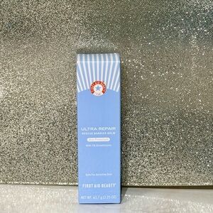 FAB First Aid Beauty Ultra Repair Rescue Barrier Balm